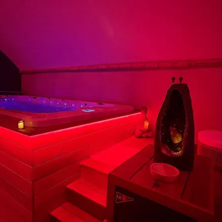 Love hotel L'amethyste Crisnee